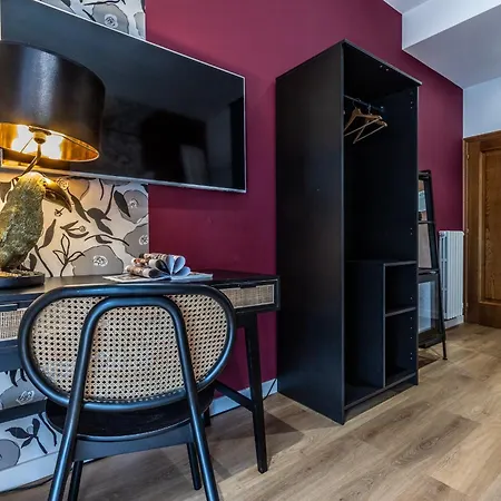 Ale House 게스트하우스 아레초